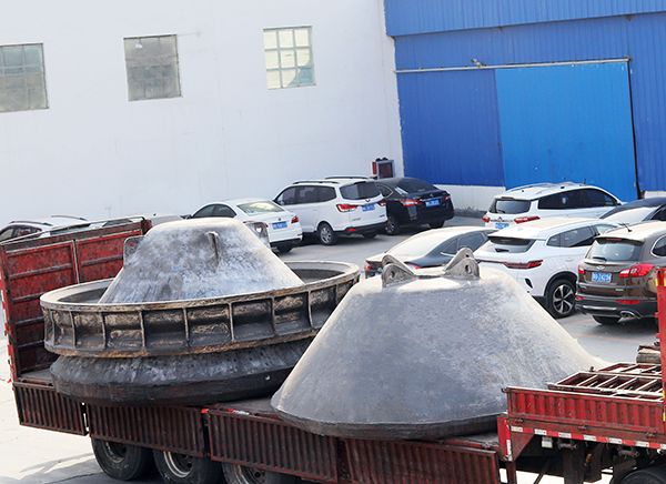 大型鑄造加工廠家講解鑄件的金屬凝固過程中存在哪些問題？