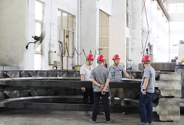 大型鑄造加工廠家說放下指責(zé)，共同解決大型鑄鋼件質(zhì)量問題！