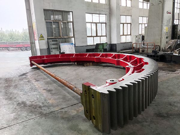 鑄鋼件加工廠家講解為何大型鑄鋼件有這個(gè)或哪個(gè)缺陷的原因？