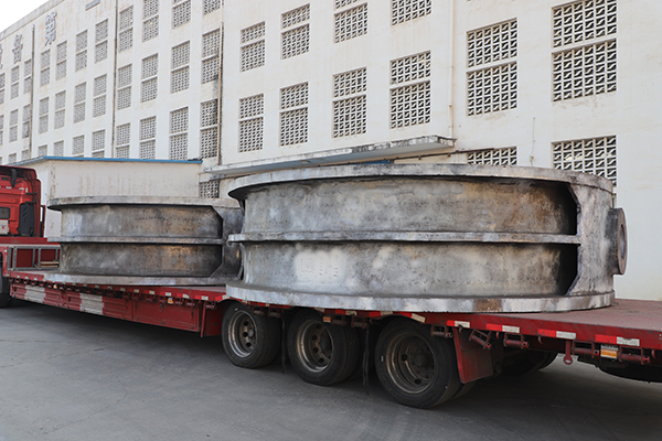 聽(tīng)，大型鑄鋼件廠家講解為什么鑄鋼件有麻點(diǎn)缺陷產(chǎn)生？