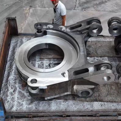 大型鑄鋼件-回轉(zhuǎn)臺體的造型美學(xué)，硬核工業(yè)也有“顏值擔(dān)當(dāng)”！