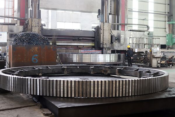 你問我答，鑄鋼件廠家跟你聊聊大齒輪