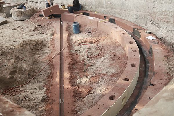 為什么機(jī)器替代不了了手工造型？大型鑄造加工廠家告訴您是什么原因